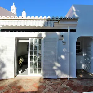 villa-eden-ii.hotelaalgarve.com/